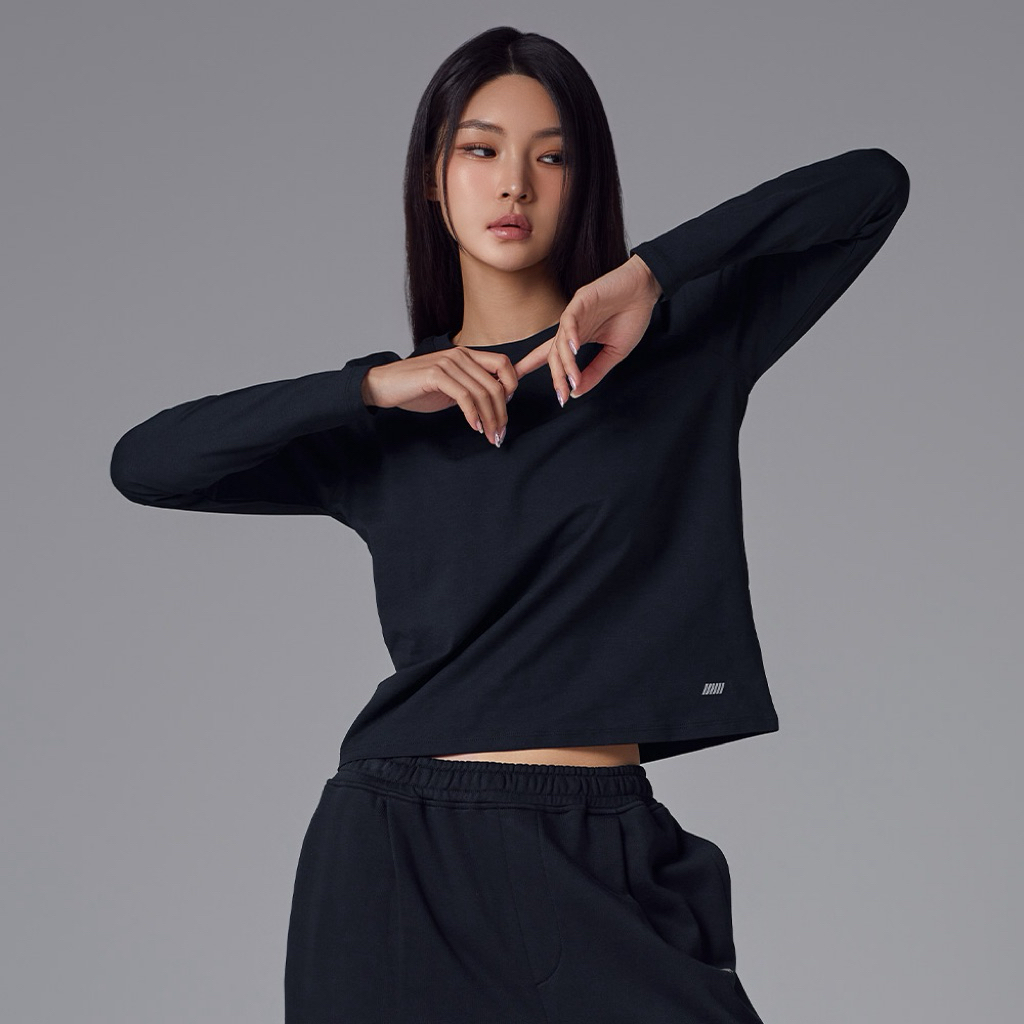 32/008 STL Fresh Light Basic Semi-Crop Long Sleeve