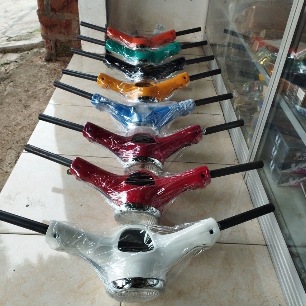 BATOK C70 TOTOK KEPALA STANG C70 SET LAMPU DEPAN