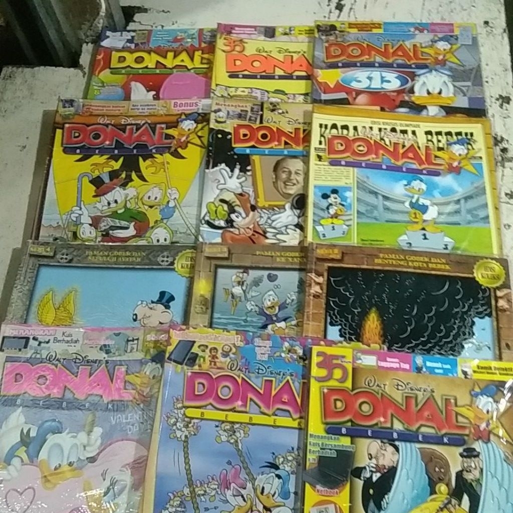 Donal bebek second. tebal