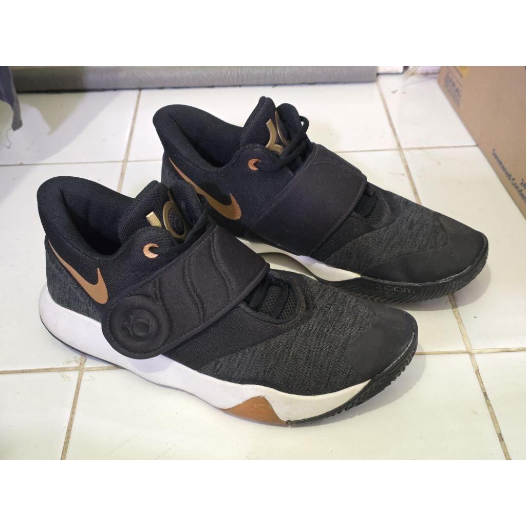 Nike KD Trey 5 VI EP Black Metallic Gold Retro