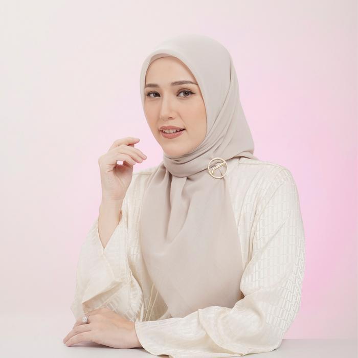 Jilbab Elzatta Segi Empat Keisha Paris Polos - Hijab Elzatta Original