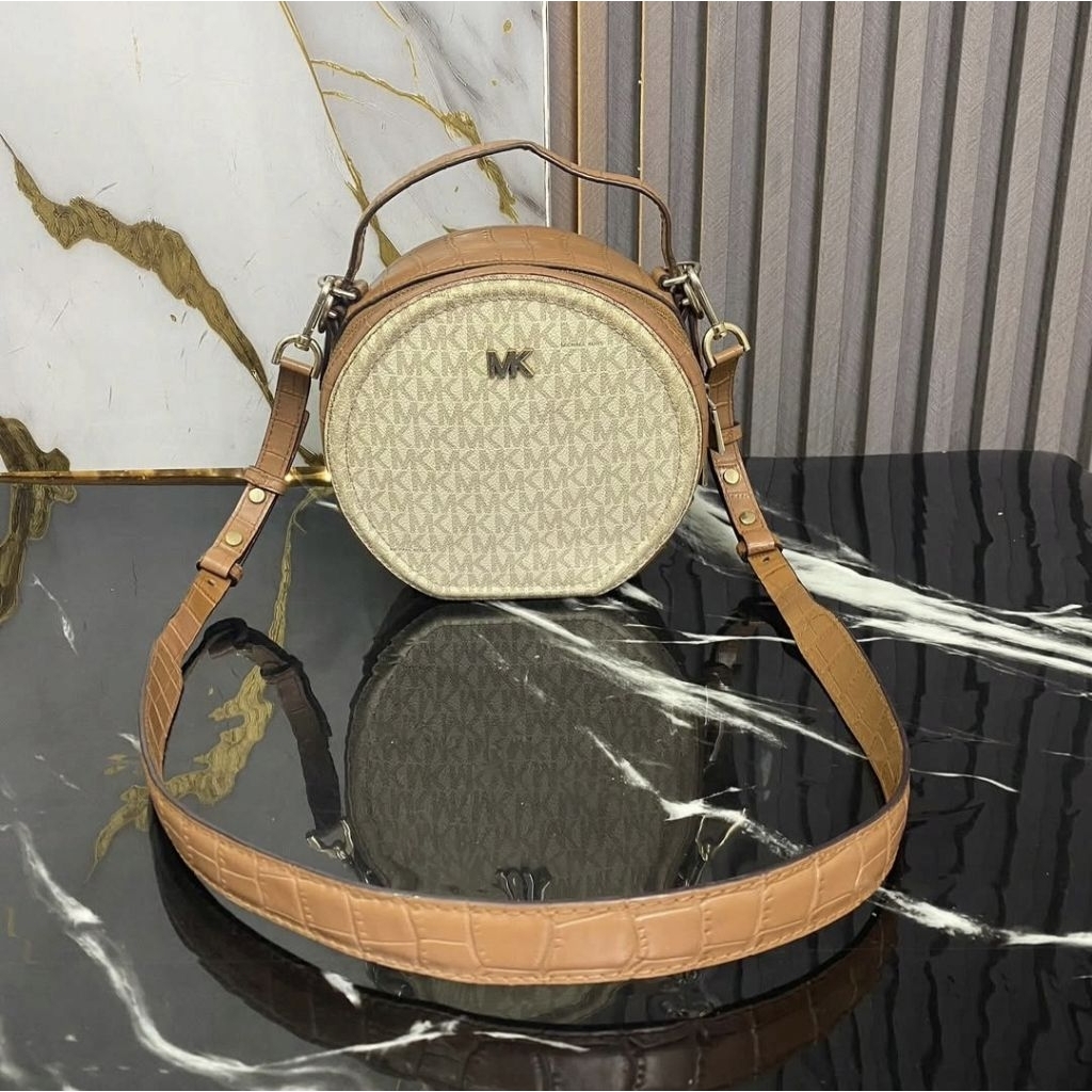 MK Delaney Canteen Crossbody