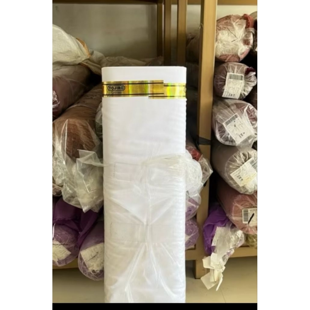 Kain toyobo warna putih