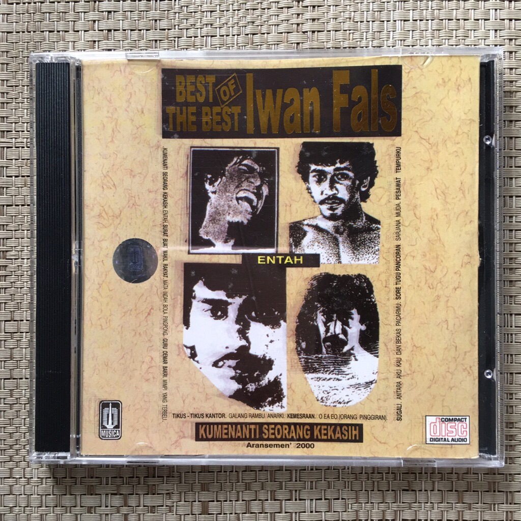 CD Iwan Fals - Best Of The Best Iwan Fals
