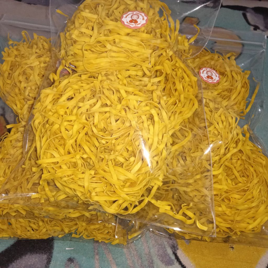 Mie Kuning Pipih Kering Mentah khas Padang