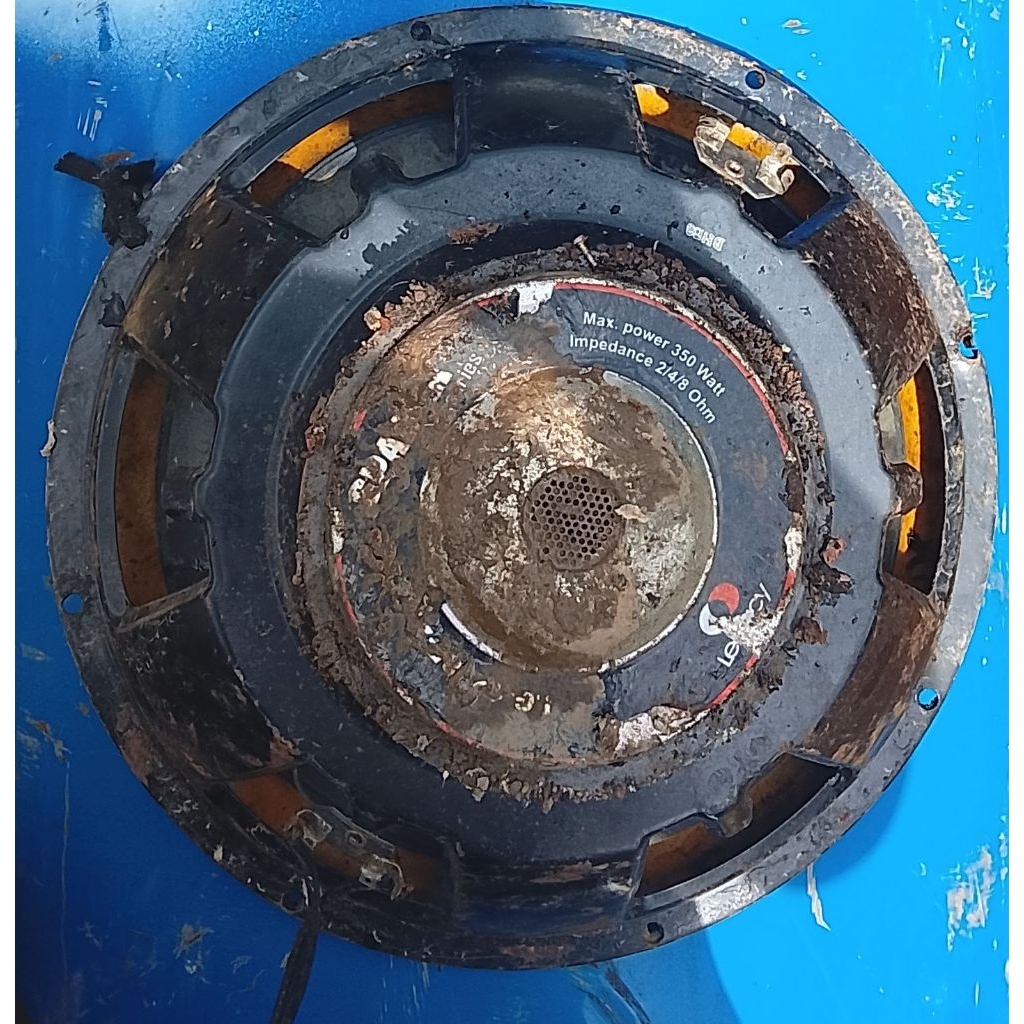 rangka&magnet spiker legacy 12 inchi