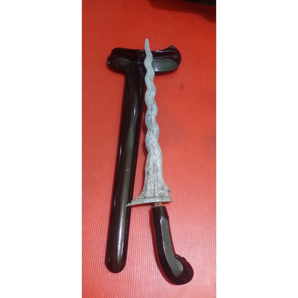 keris sengkelat sepuh