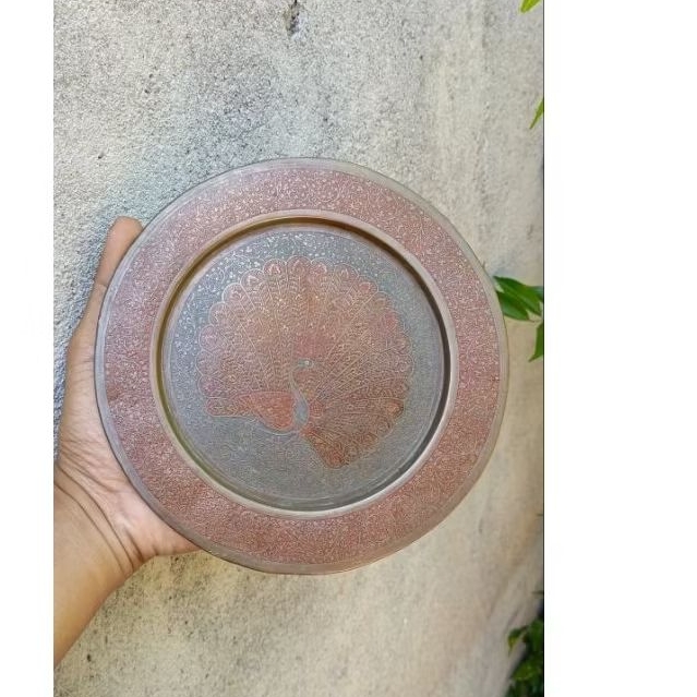 hiasan piring tembaga ukir lawas antik jadul vintage