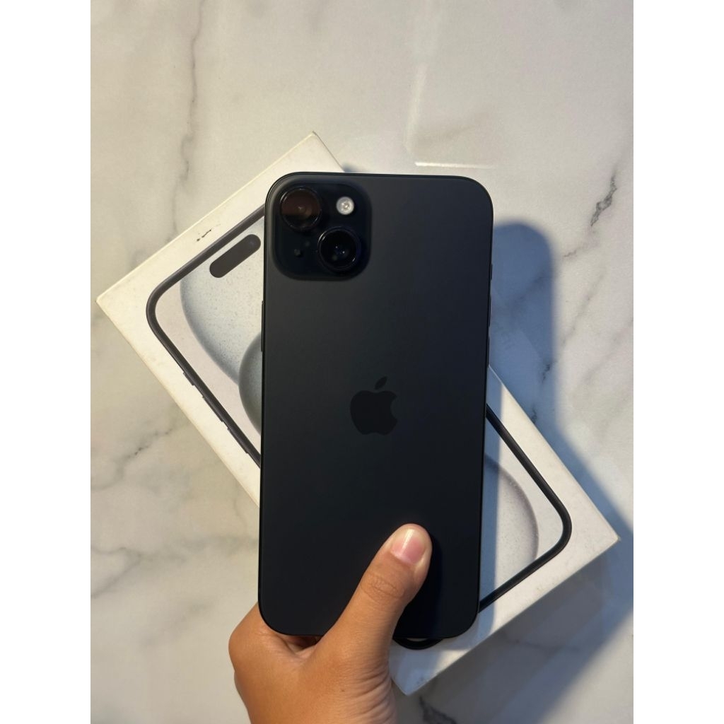 IPHONE 15 PLUS 128GB FULLSET SECOND BERGARANSI