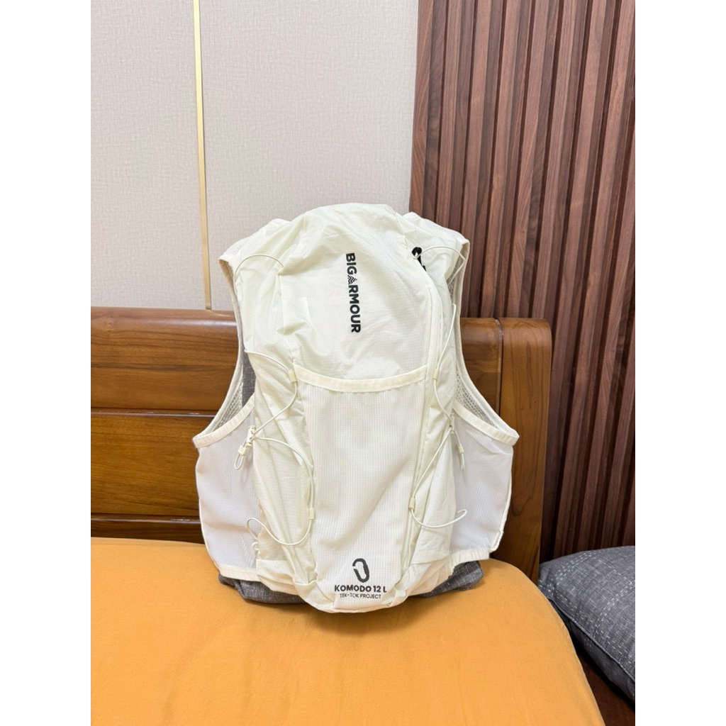 Bigarmour Komodo 12L Hydropack || Cream