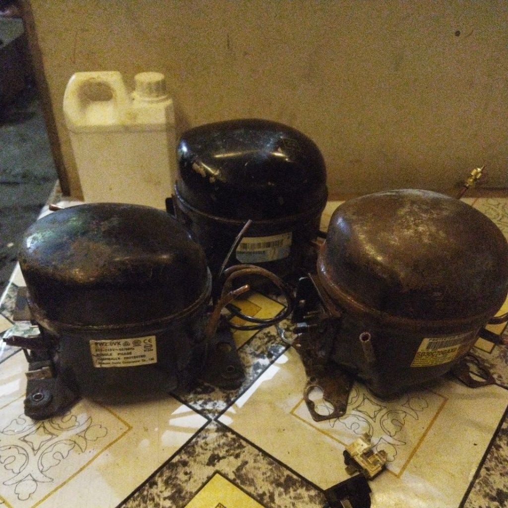 mesin kompresor kulkas copotan original