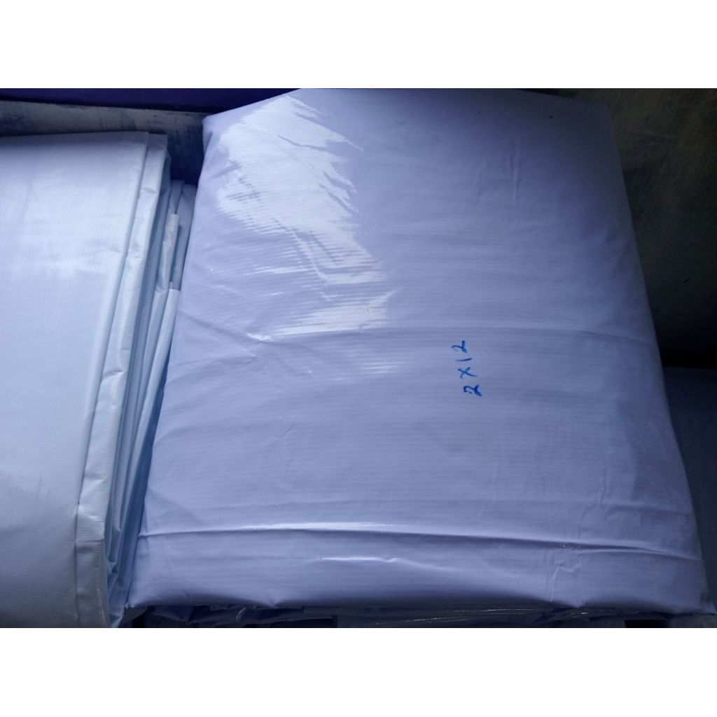 BANNER PUTIH POLOS LEBAR 1 METER