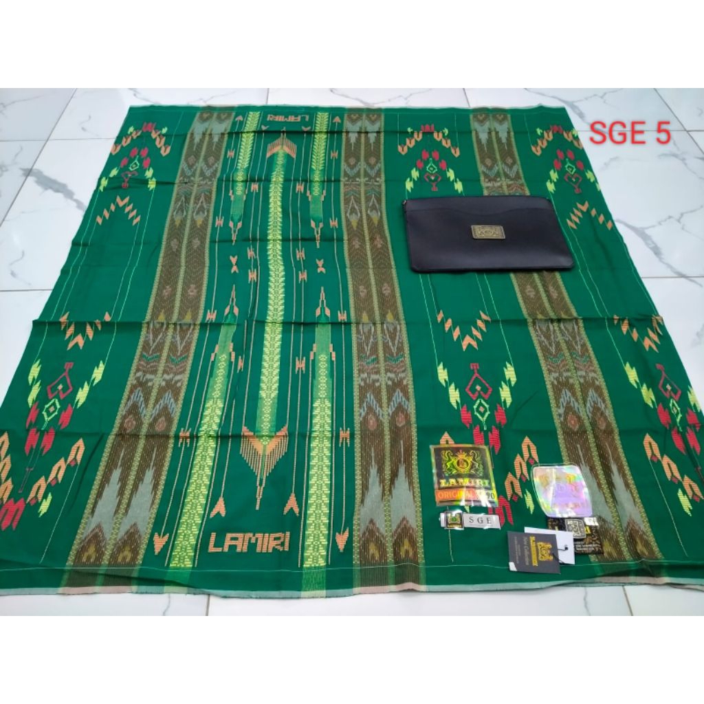 *LAMIRI SGE**Semi sutra**Kwalitas halus dan lemes**Produk Original Pabrik Lamiri*