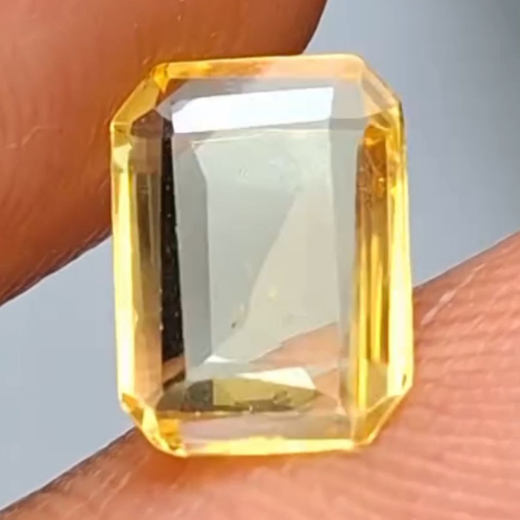 Natural Yellow Sapphire 1.28ct No Heat Srilanka Ceylon Super Crystal Full of Luster Id Card MRi