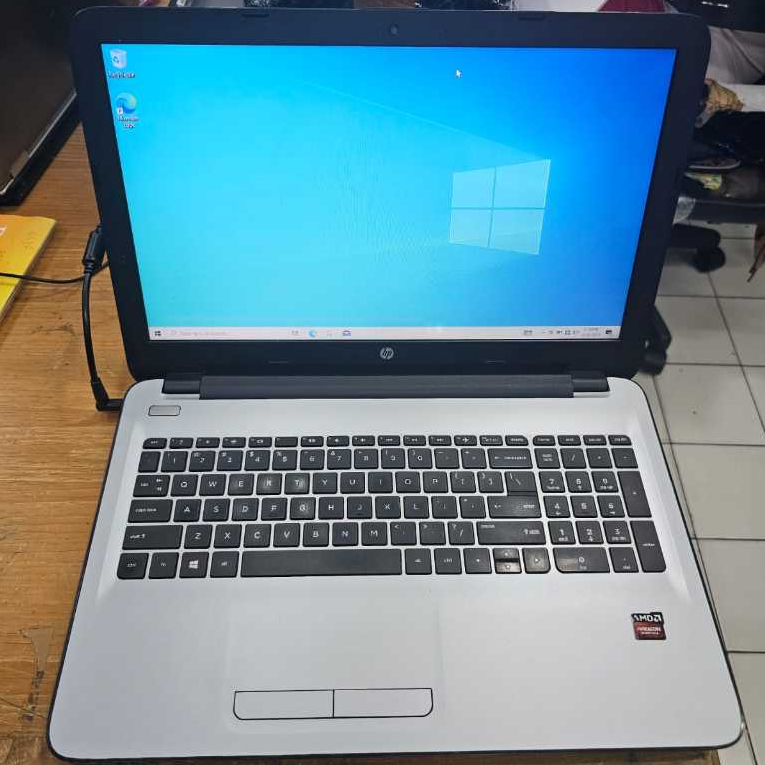 Laptop HP TPN-C126 AMD A8-7410 APU/Ram 8GB/HDD 500GB/15.6 inch Second