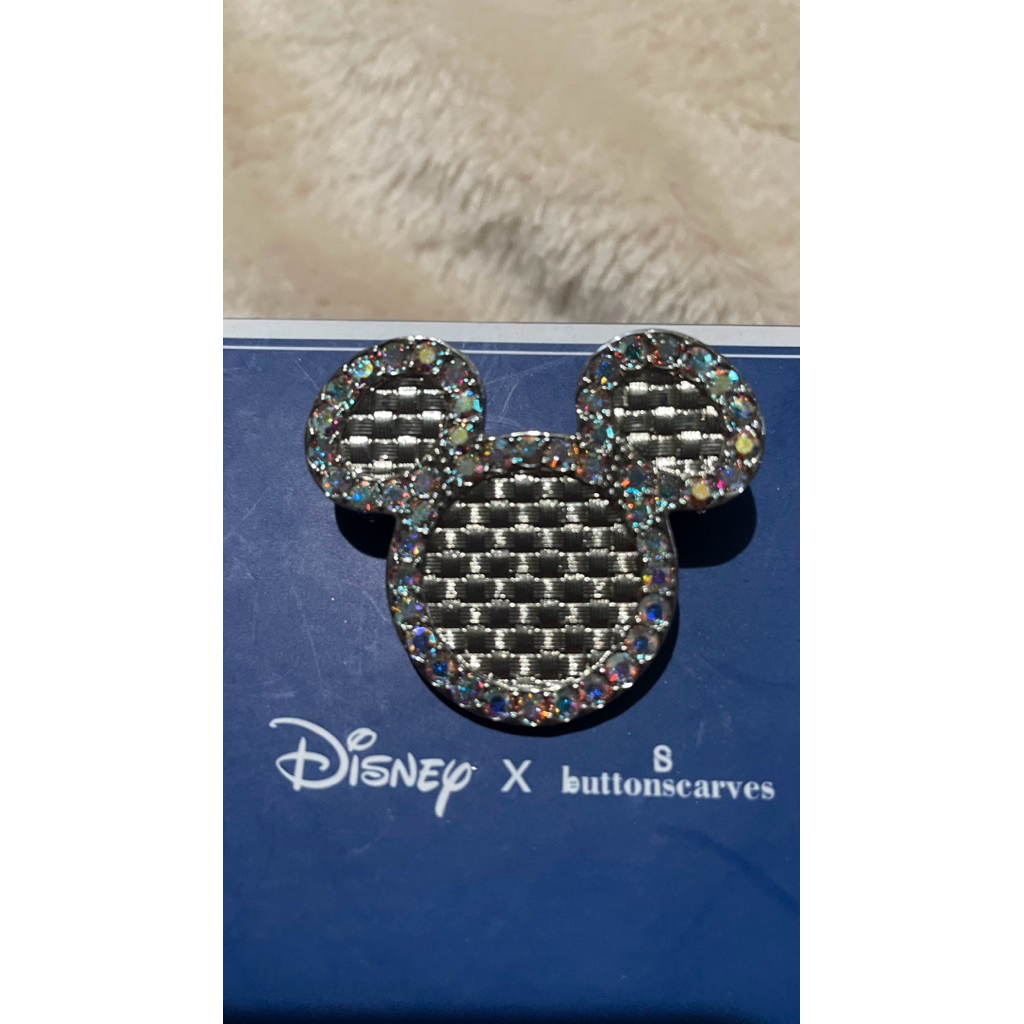 Preloved Disney x Buttonscarves Woven Brooch