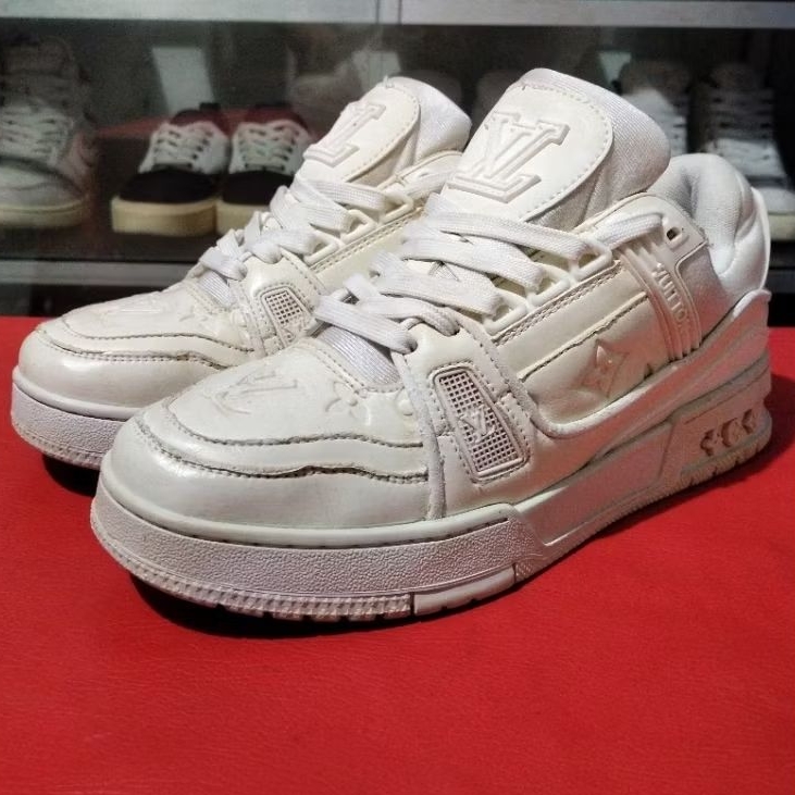 SEPATU SECOND UNISEX LOUIS VUITTON SIZE 40