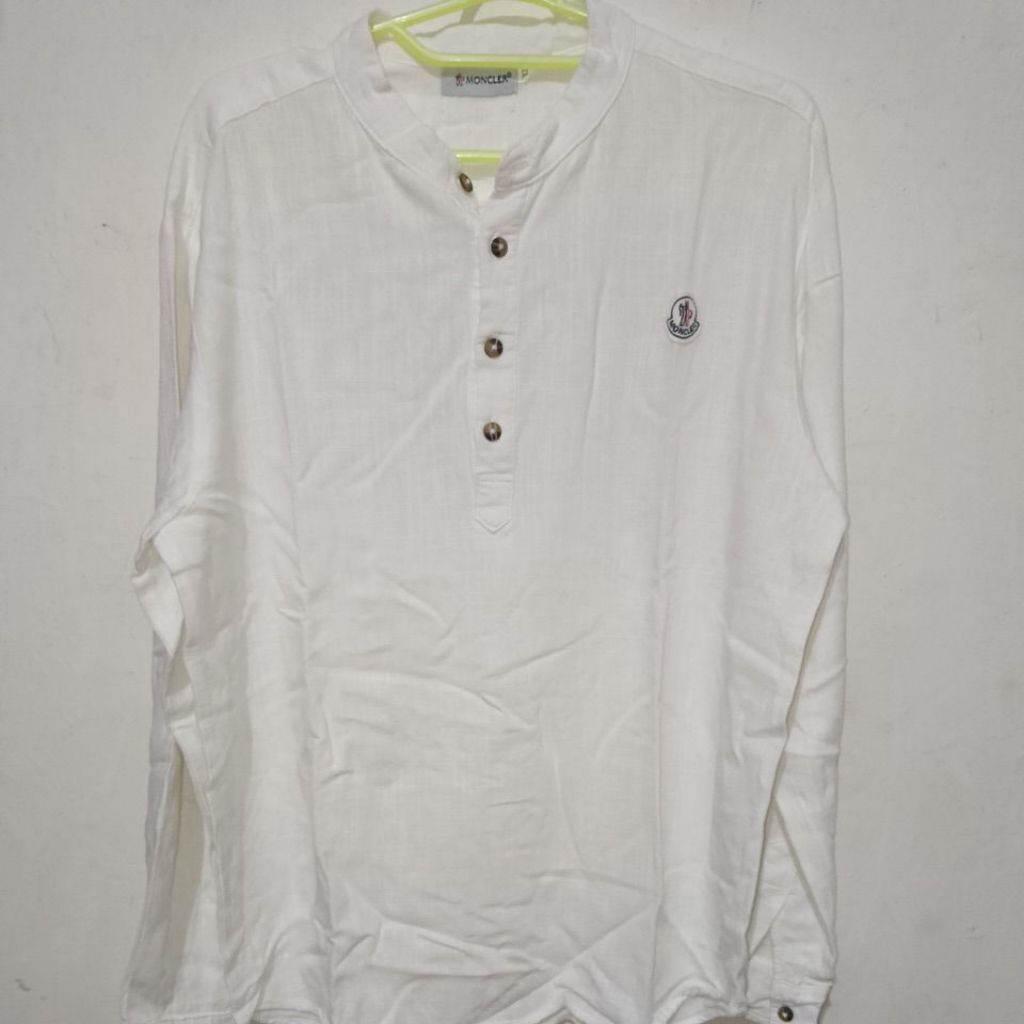 Obral Kemeja Koko Kerah Sanghai Moncler lengan panjang second untuk Pria