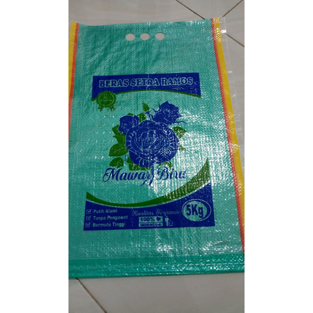 karung beras 5 kg laminasi mawar biru