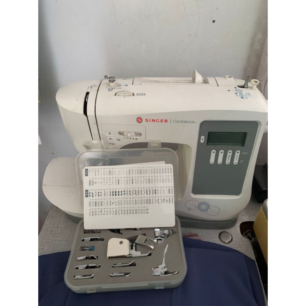 DIJUAL MESIN JAHIT SINGER 7640& OBRAS SINGER 14SH754 – SIAP PAKAI