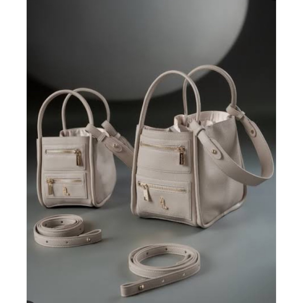 COLMAR BAG HEYLOCAL (PRELOVED)