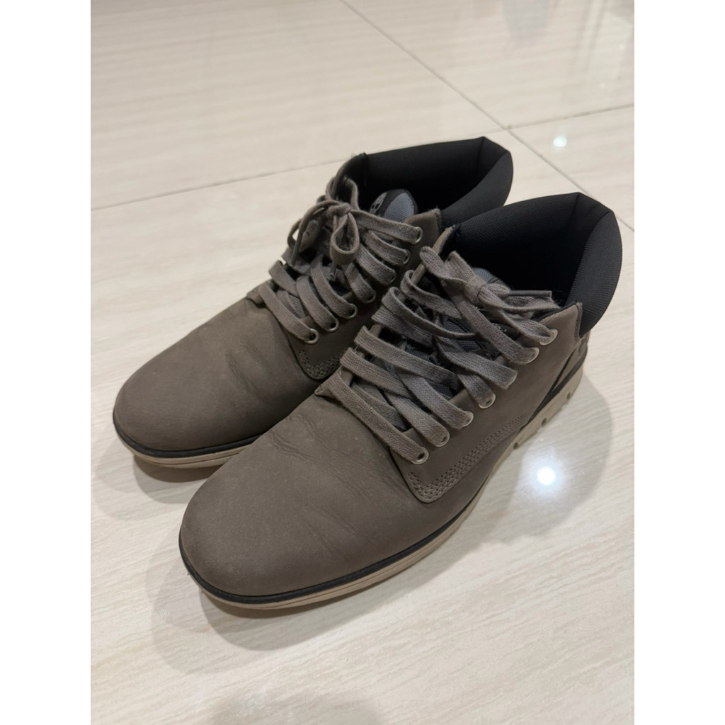 Timberland Mens Shoes Bradstreet Chukka Medium Greg Nubuck