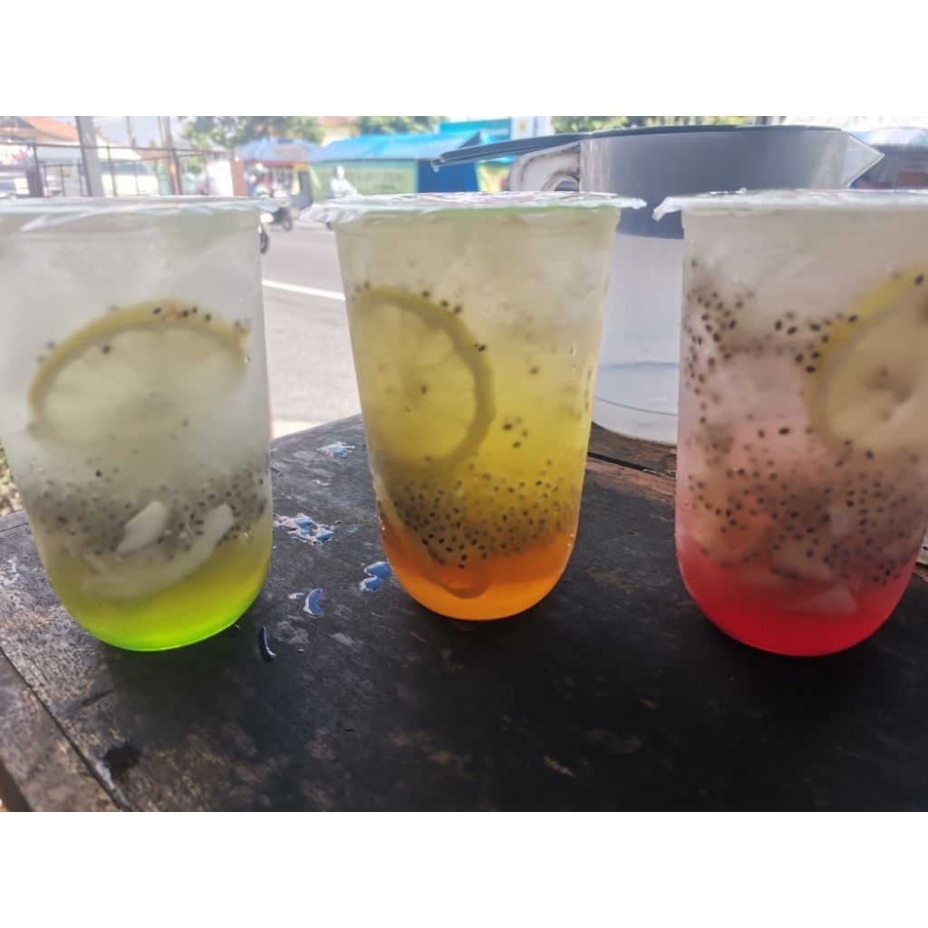 Es Kuwut Bali ( Rasa Melon )