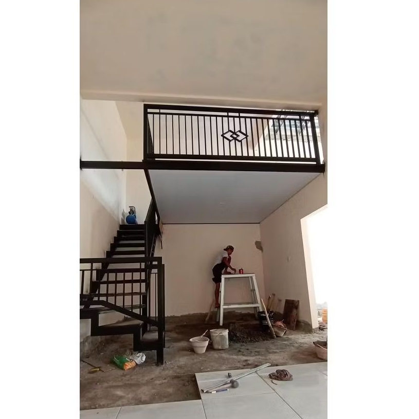 Mezzanine indoor multifungsi