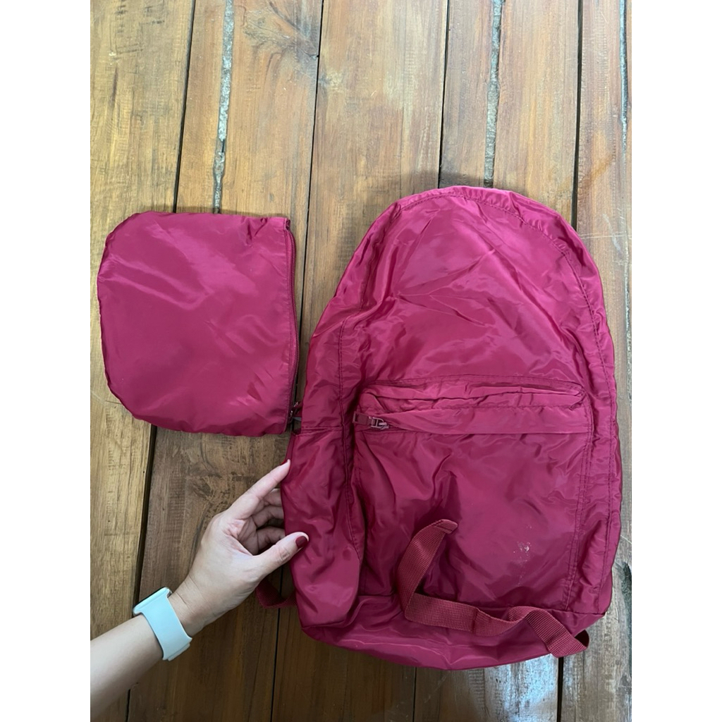 Tas Lipat Warna Merah Maroon Ransel