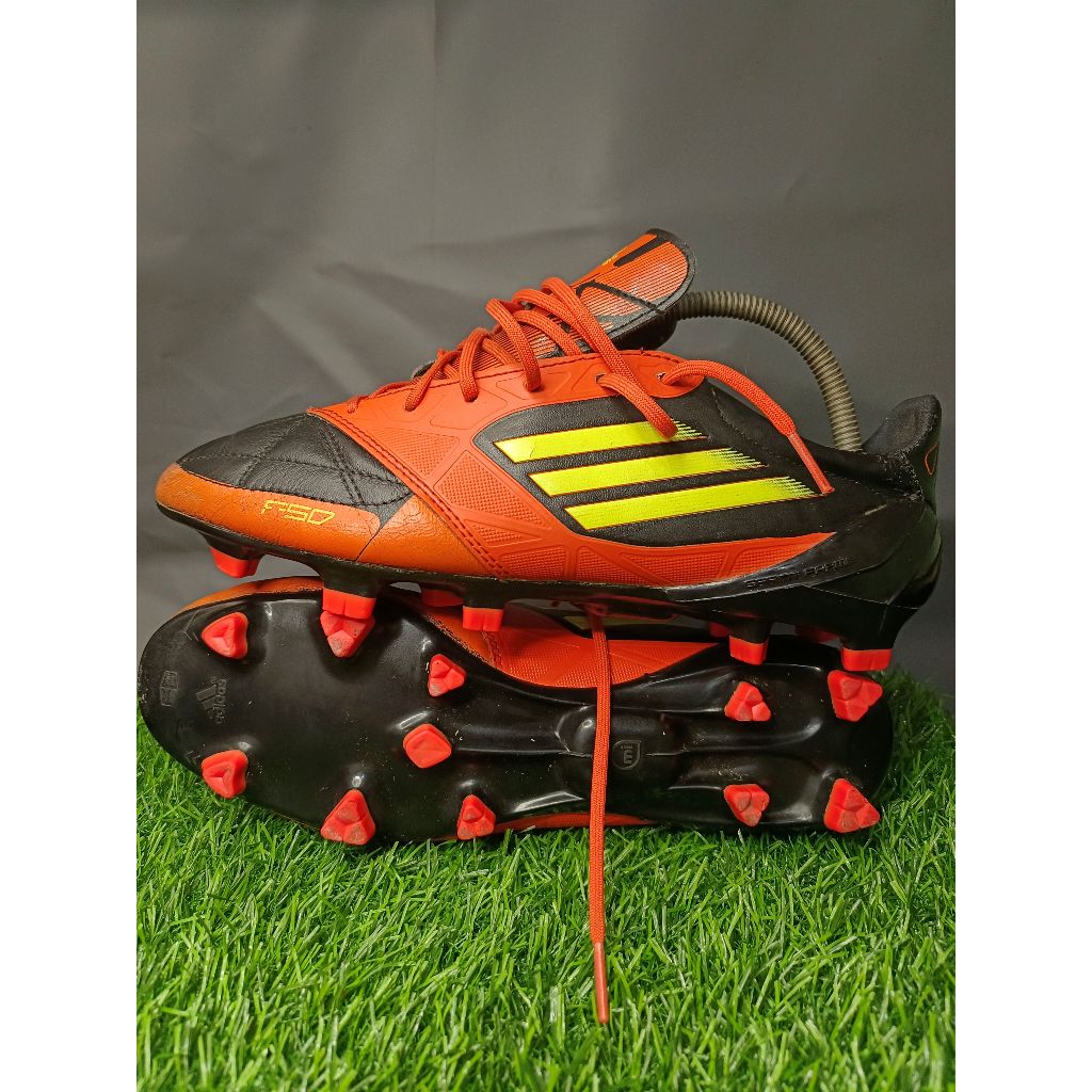 SEPATU BOLA SECOND ADIZERO LEA
