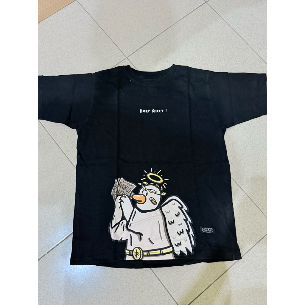 Preloved Oversized Tshirt anown