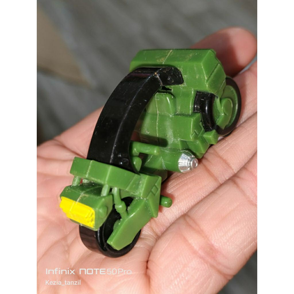 DIECAST DIE CAST MAINAN MOBIL MOBILAN SUPERHERO SUPER HERO MOTOR BENTEN BEN10 BEN 10 TEN FIGHTER FIG
