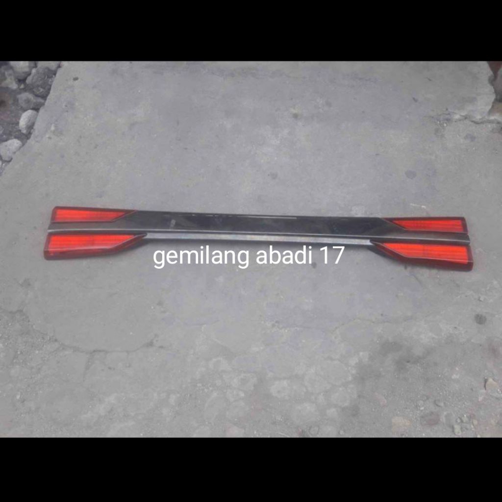 trunklid avanza veloz 2020 facelift black chroom