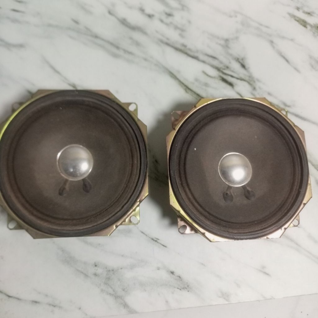 Speaker bekas compo Samsung ukuran 4 inchi