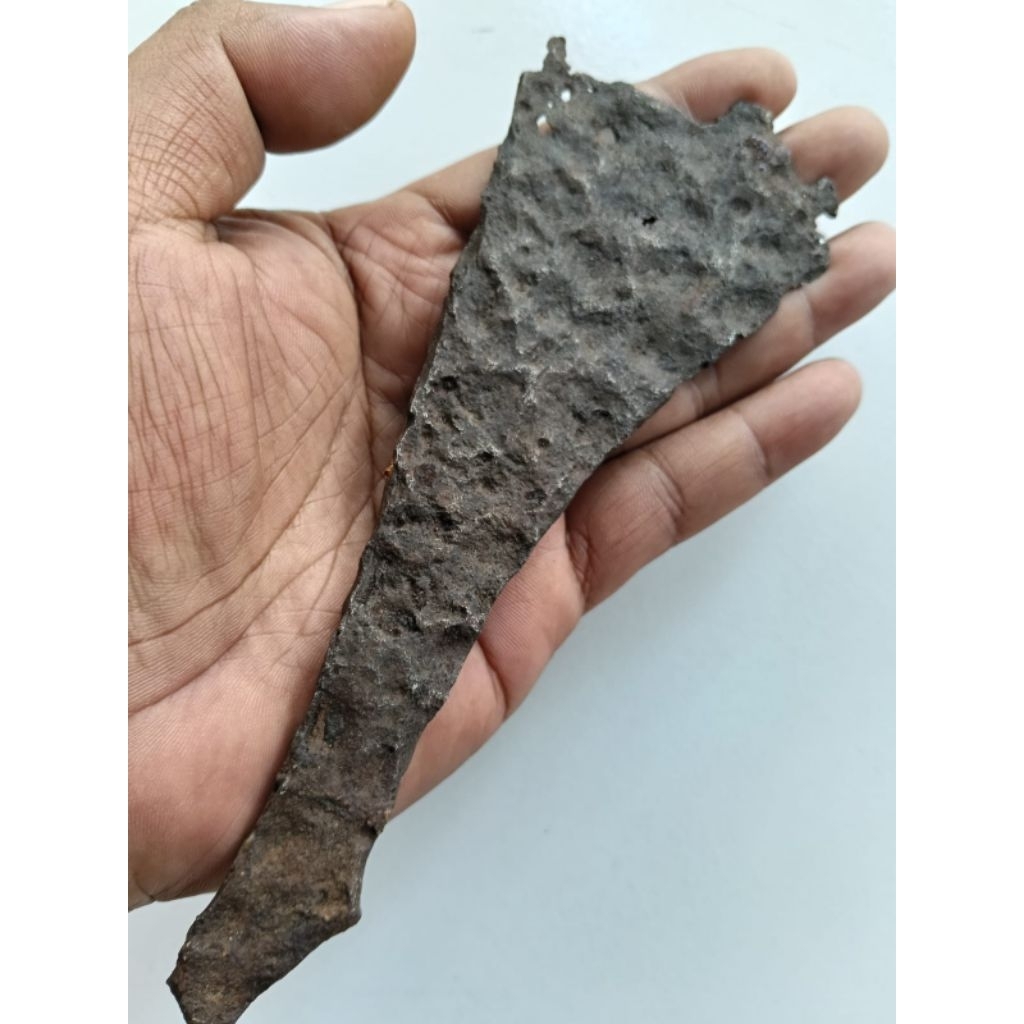 kudi kapak besi Budha kabudhan temuan kuno