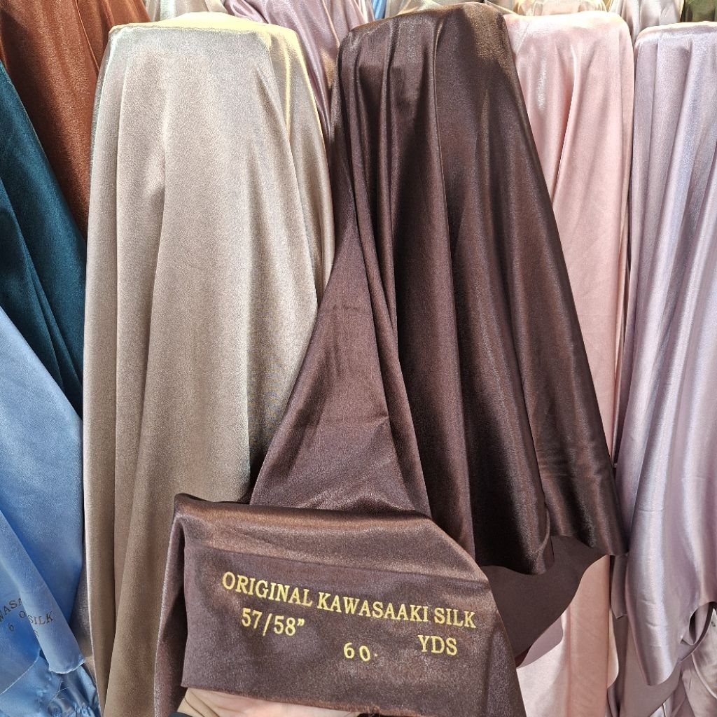 Original Kawasaki Silk / Kain Zara Kewasaki Silk / Kain Polos Kawasaki  Meteran
