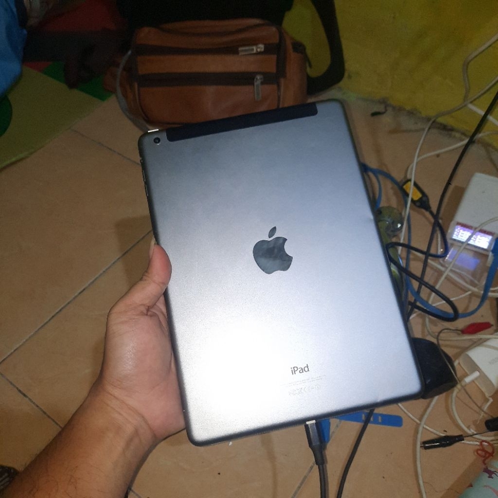 IPAD AIR 1 PASCODE MINUS