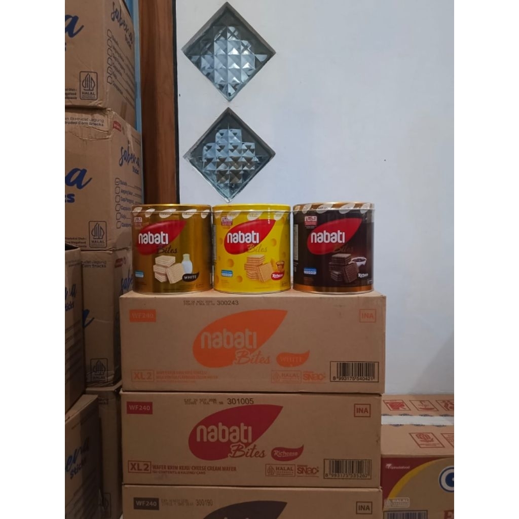 Nabati kaleng / nabati bites wafer