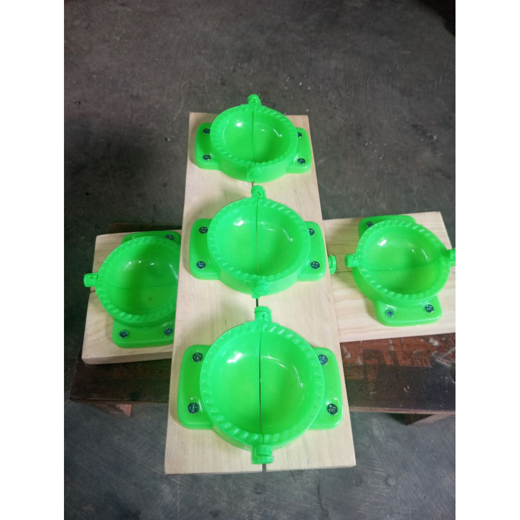 cetakan pastel isi 3 / cetakan cireng isi 3 / cetakan cireng/pastel 3in1