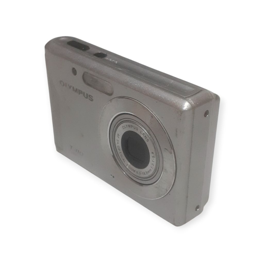 CAMERA DIGITAL OLYMPUS T-110 BAHAN