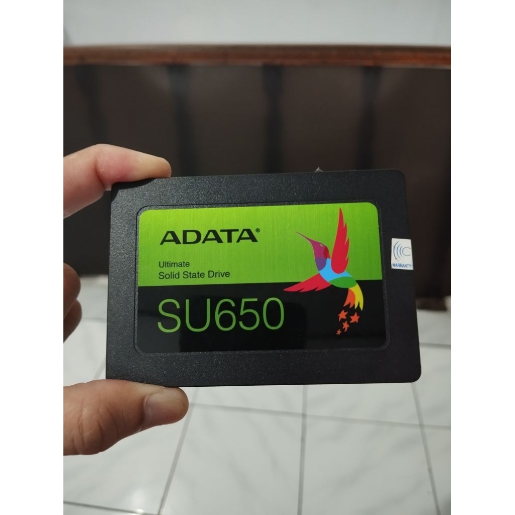 SSD Adata SU650 Ultimate 120GB Sata 3 128GB 2.5" + Windows 10