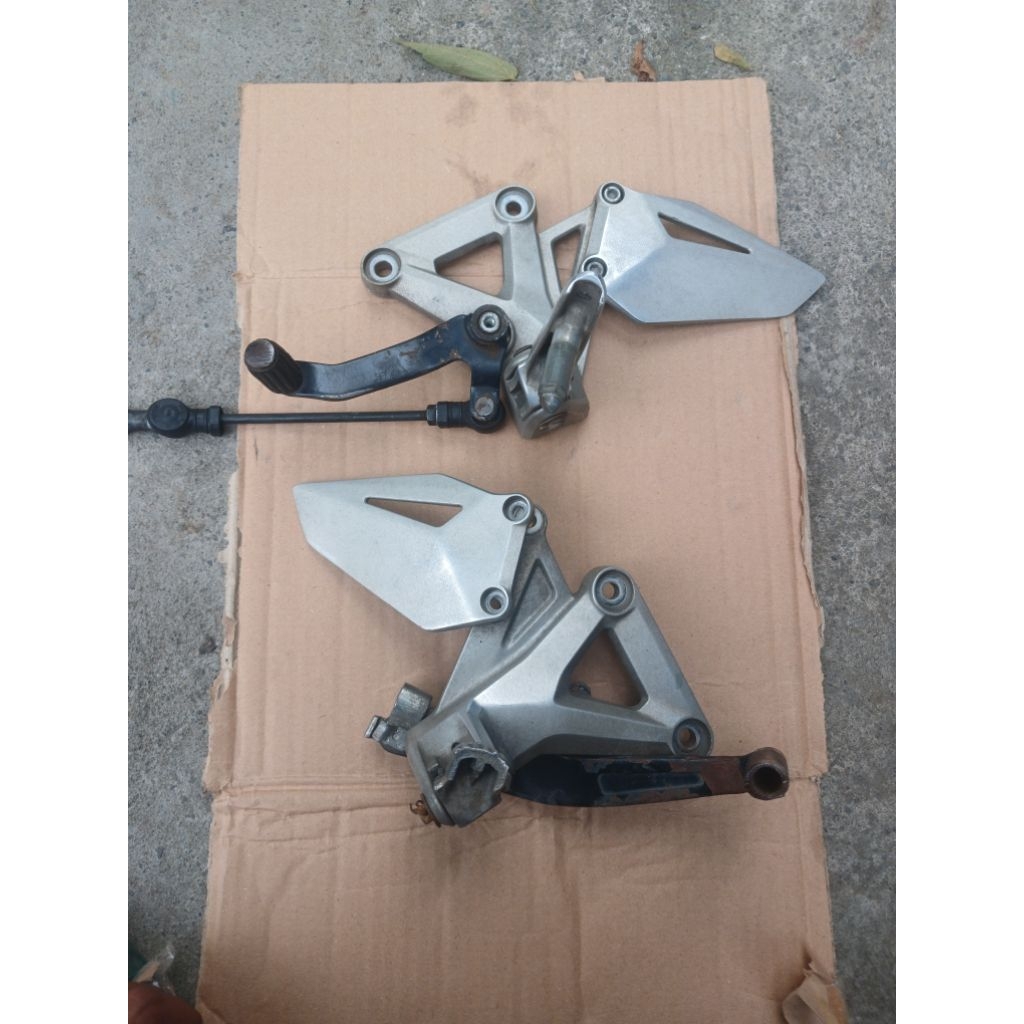 Postep depan honda CBR 250 RR