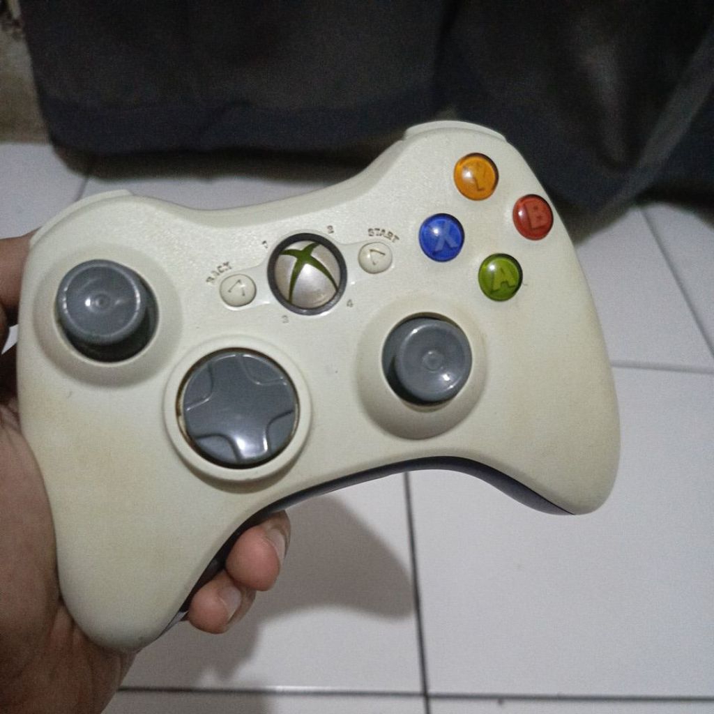 [BINOS] Dijual Wireless Controller Xbox 360 bekas