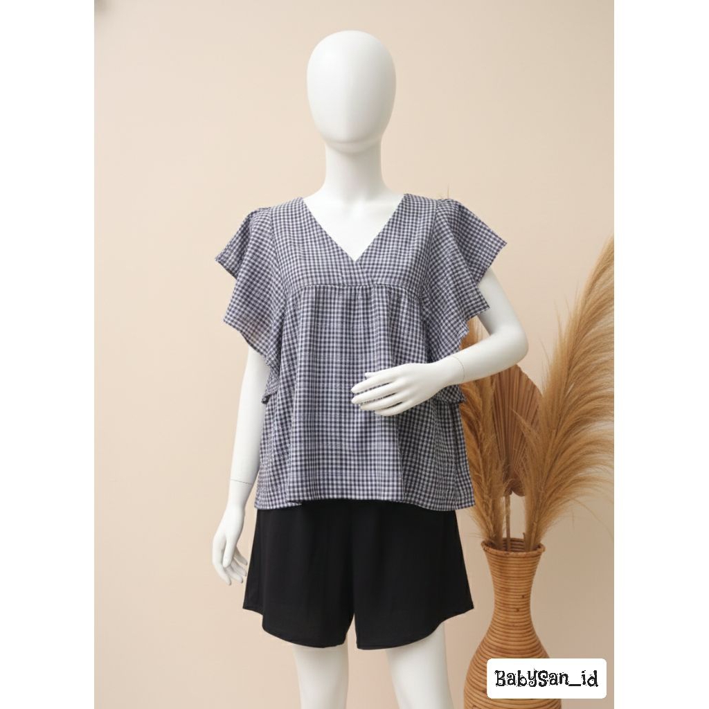 Blouse Outer Ruffle Kotak