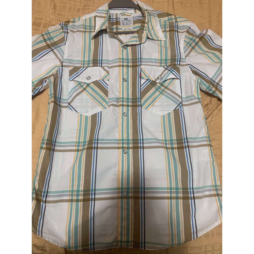Preloved Levi’s Stripe Relaxed Shirt Cream White Brown Green Stripe Kemeja Levis Pria