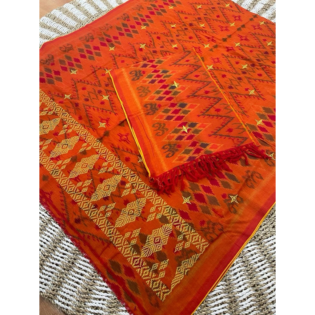 Kamen endek tumpal tretes set selendang