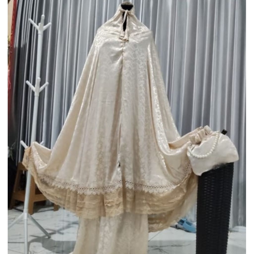 Mukenah Silk Jaguar Embos