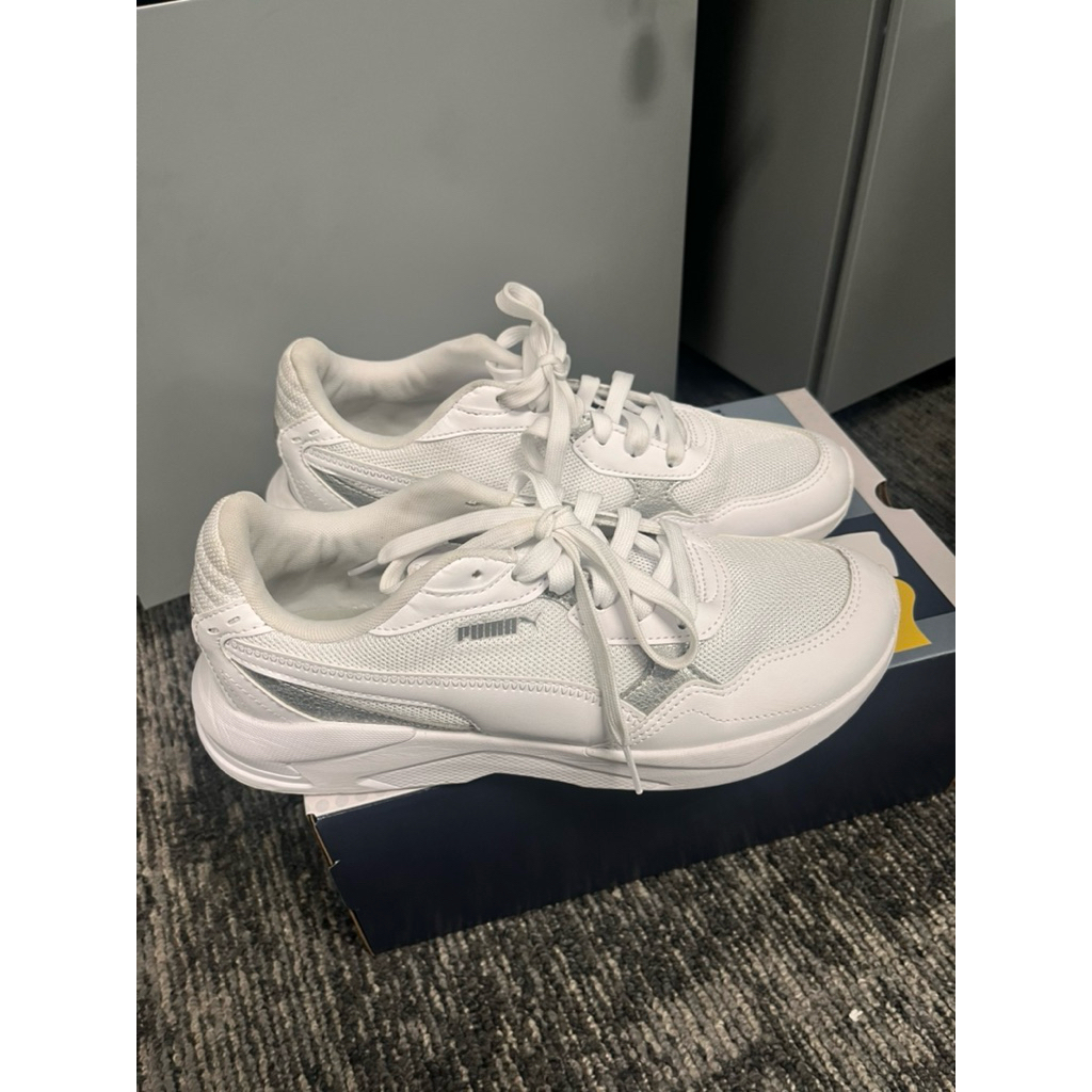 Preloved Puma X-Ray Speed Lite Sepatu Wanita Women Shoes