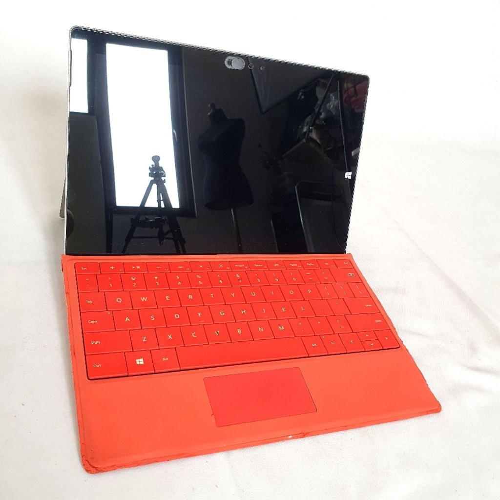 Microsoft Surface 3 kondisi matot
