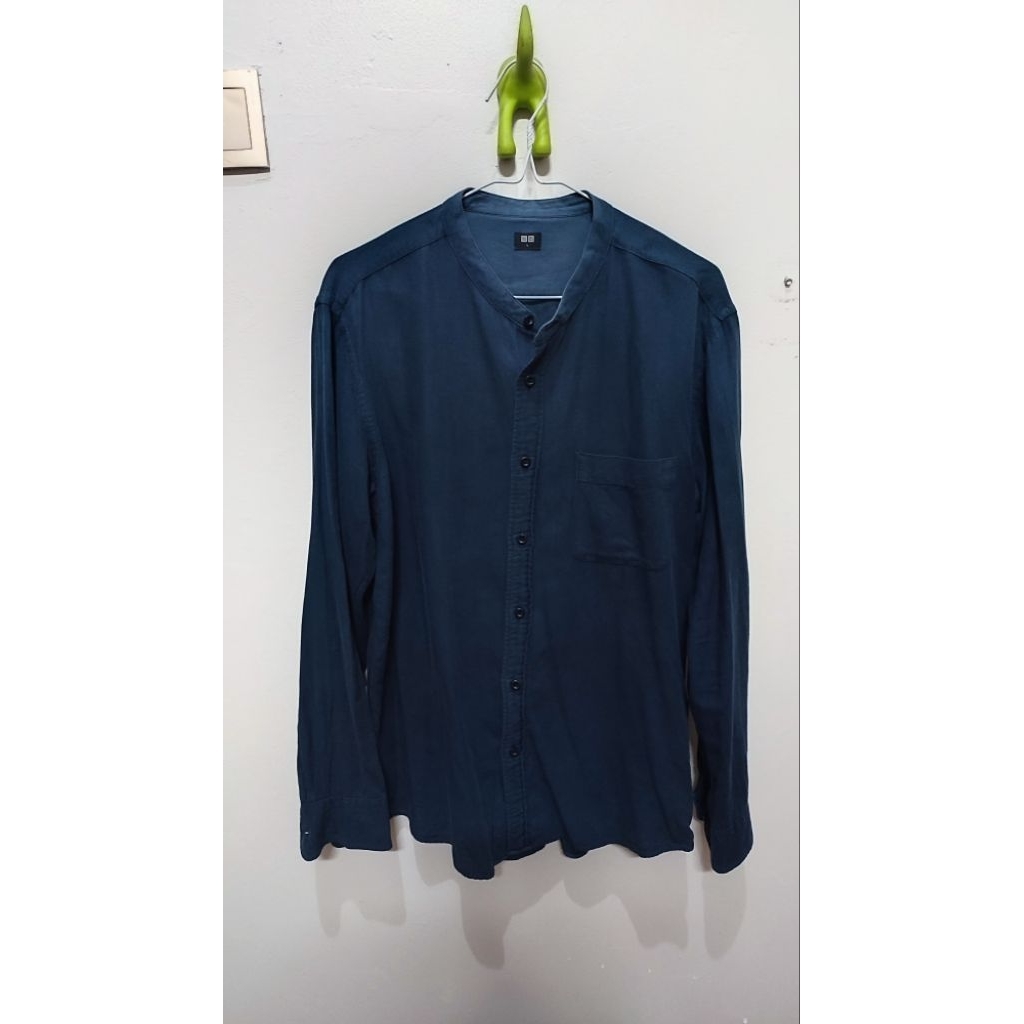 Kemeja Shanghai Uniqlo